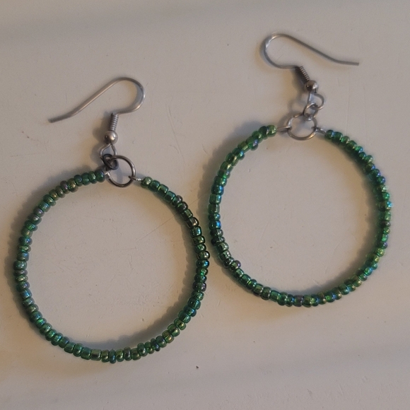 Emerald Green Iridescent Beaded Hoop Earrings - Picture 9 of 11